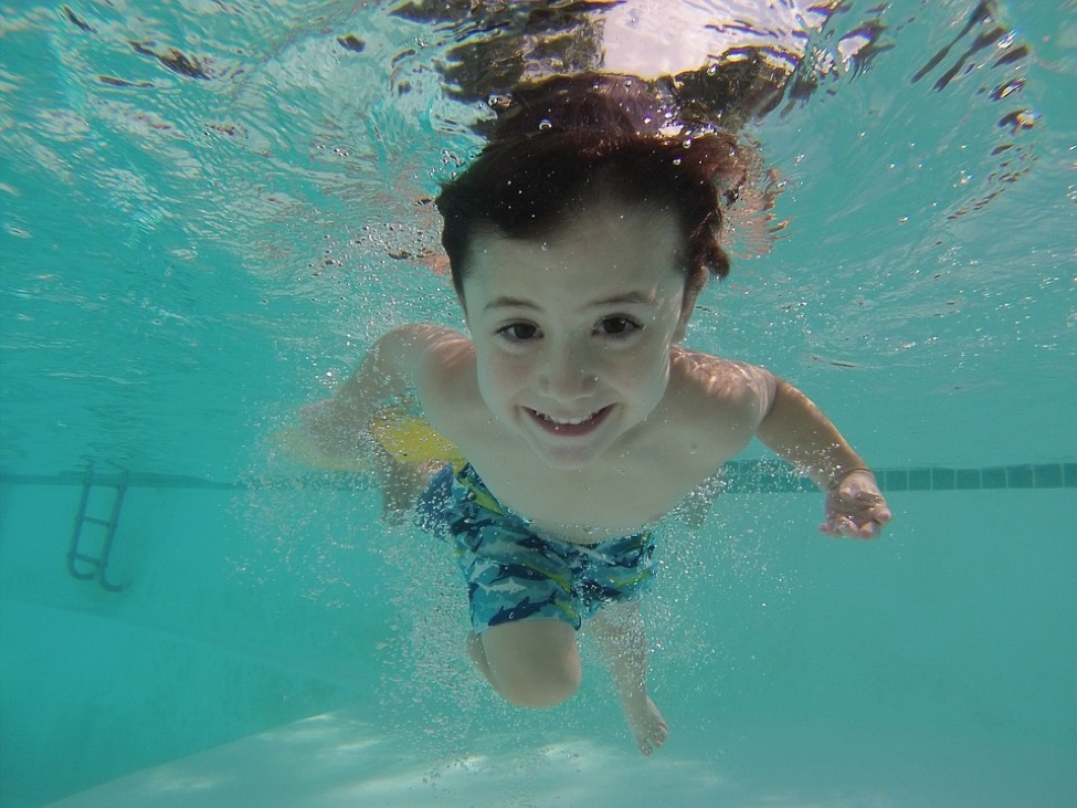 swimming pool safer for kids